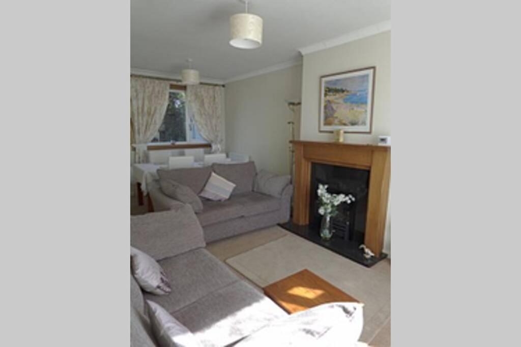 Sunny House With Views To Edinburgh Skyline 빌라 외부 사진